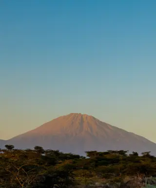 Auf den Mount Meru auf 4566 m.ü.M. trekken